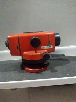 Vintage Wild Heerbrugg NA20 Automatic Level 580537 Orange Tool 3