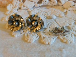 2 Pairs Of Danecraft Sterling Silver Earrings Vintage Screw On Backs Signed