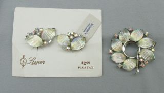 Vintage Old Stock Lisner Pin And Earrings Set