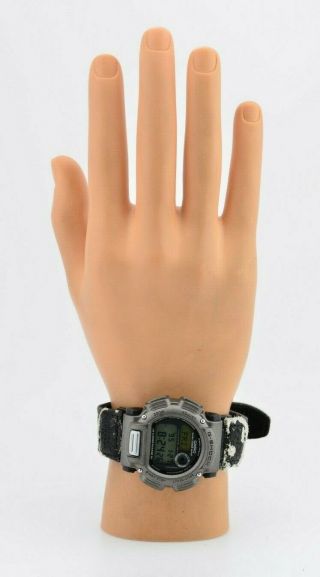 Vintage Casio G - Shock Code Name Digital Quartz Watch DW - 8800 MOD.  1444 G516/16.  2 8