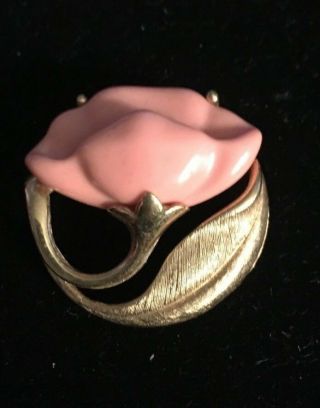 Vintage Avon Gold Tone W/ Pink Stone Flower Brooch Pin 1 - 1/4 "