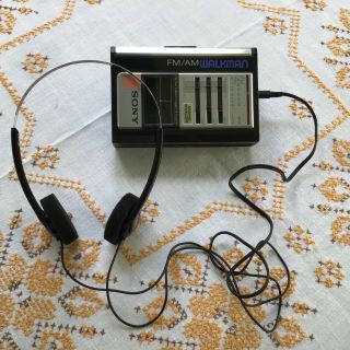 Vintage Sony Walkman Wm - F43 Stereo Cassette Player Fm/am Radio