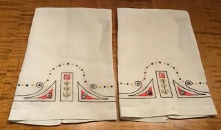 2 Vintage Handmade Art Deco Style Hand Towels Embroidered Pattern Matching