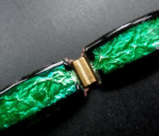 Vintage Art Deco Bright Green Black Enamel Bangle Bracelet - C25