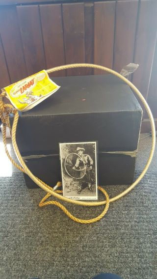 Vintage Roy Rogers Lasso Lariat & Picture Of Roy With Lasso
