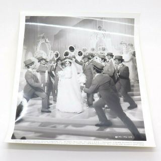 Barbra Streisand " Funny Girl " Wedding Dress Vintage 8x10 B&w Photograph