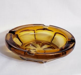 Vintage 8 " Round Heavy Amber Blown Glass Ashtray Cigar Pipe Rests