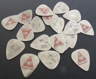 Phil Collin Def Leppard Vintage Metal Concert Tour Issued Guitar Pick Heavy Use
