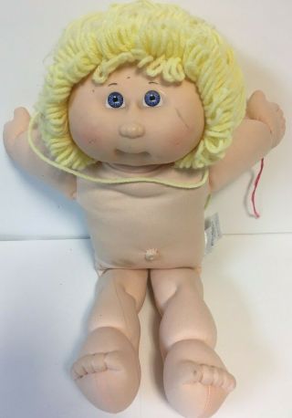 25th Anniversary Cabbage Patch Doll Blonde Hair/freckles/blue Eyes A3