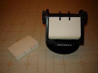 Vintage Rolodex Model Sw - 35 With Cards 360 Degree Swivel Alphabet Dividers Usa