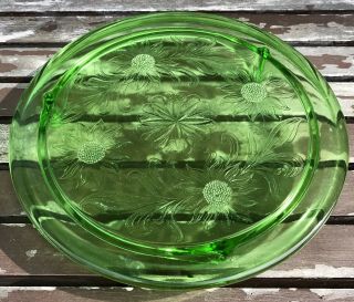 Vintage 10” Cake Plate Platter Daisy Green Vaseline Depression Glass By Jeanette