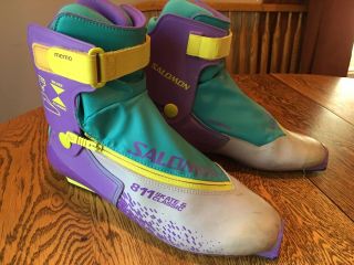 Vintage Alpine Ski Boots - Saloman 811 Skate & Classic - Mens’s Size 9.  5 - 10