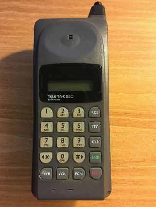 Vintage Motorola Tele Tac T - A - C 250 Cell Cellular Phone