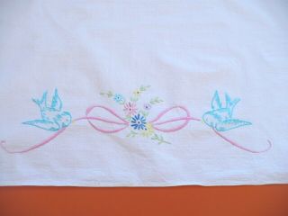 Vintage embroidered blue bird table runner dresser scarf with crocheted edge 2
