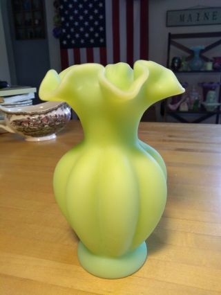 Vintage Fenton Art Glass Lime Green Sherbet Satin Vase Melon Rib 5 5/8 " T 7451