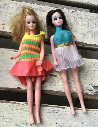 2 Vintage 1970 Topper Corp 6 - 1/2 " Dawn Doll (s) Blonde,  Brunette