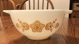 Vintage 1972 Butterfly Gold 1 1/2 Pint Pyrex Mixing Bowl Pattern 441