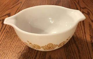 Vintage 1972 Butterfly Gold 1 1/2 Pint PYREX MIXING BOWL Pattern 441 3