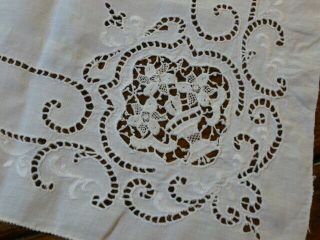 Vintage Hand - Embroidered Linen Tablecloth With Handmade Lace Inserts