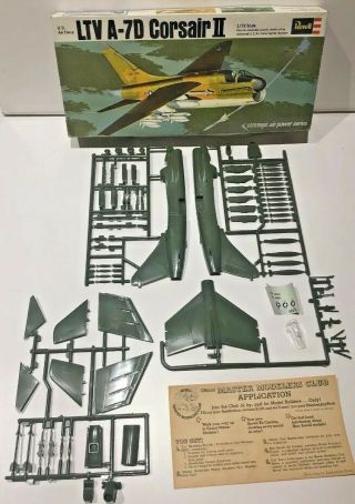 Vintage 1968 Revell 1/72 Scale Ltv A - 7d Corsair Ii Model Kit H - 133:100