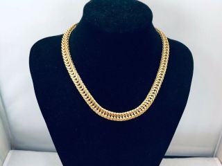 Vtg.  Unmarked Monet Textured Gold Tone Chunky Chain Necklace