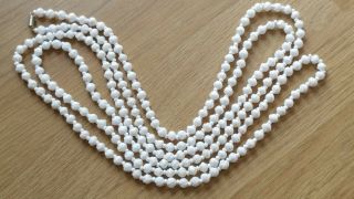 Czech Vintage Art Deco White Ribbed Glass Bead Flapper Necklace 3