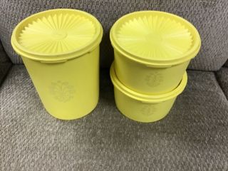 3 Vintage Yellow Nesting Tupperware Canisters 809 - 5 1298 - 5 1297 - 12