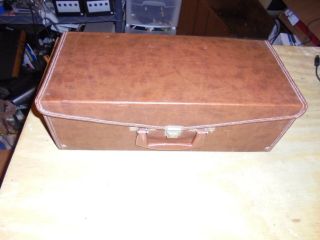 Vintage 8 - Track Storage Carrying Case - 24 Count Brown Leather Like Appearance