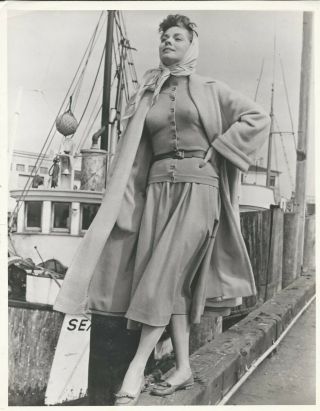 Sexy Busty Actress By Boat Rare 1950 