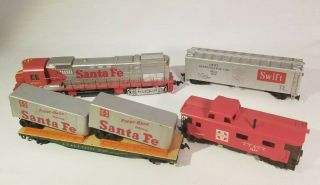 Ho Train Set Mantua - Tyco Santa Fe 4301 Locomotive,  7240 Caboose Vintage