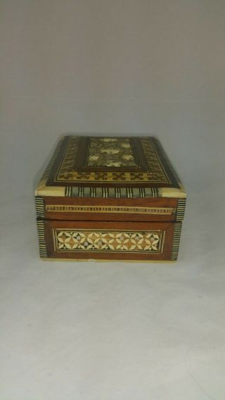 Mother of Pearl inlay wood box Vintage 1950s - 60s 5