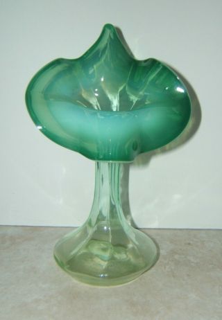 Vintage Green Glass “jack In The Pulpit” Hand Blown Vase Optic
