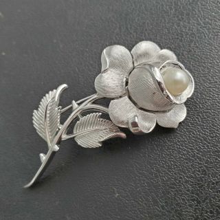 Signed Crown Trifari Vintage Silver Tone Rose Flower Pearl Brooch Pin S163