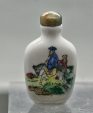Vintage Chinese Hand Painted Porcelain Snuff Bottle Stone Stopper