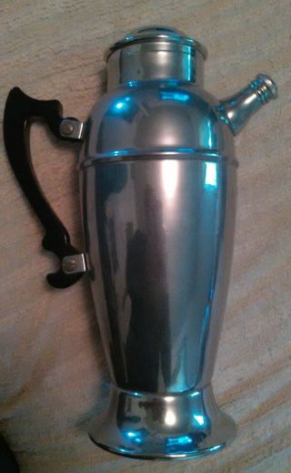 Vintage Art Deco Cocktail Shaker With Black Bakelite Handle Pitcher,  13 In Tall