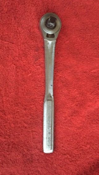 VINTAGE CRAFTSMAN - V - SERIES 1/2 INCH DRIVE RATCHET NO.  44975 WITH QUICK RELEASE 5