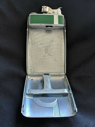 Vintage Evans Cigarette Case With Lighter. 3