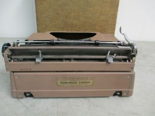 Vintage Underwood Correspondent Portable Typewriter made in Canada 4