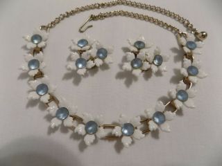 Vintage Necklace/earrings Set White/blue Plastic Flowers,  Goldtone Chain 1950s