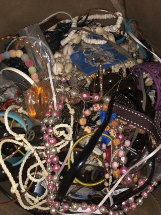 8 LBS VINTAGE/MODERN JUNK JEWELRY for crafting & repurposing & Chanel case 5