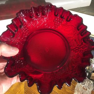 Vintage Imperial Glass Ruby Red Ruffled Bowl W/grapes & Leaves Signed By Maker