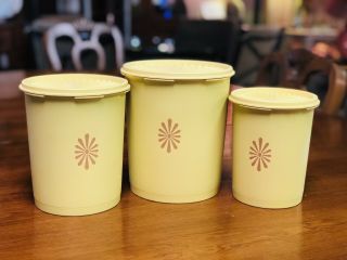 Vintage Set Of 3 Tupperware Canisters Pale Yellow W/ Lids Seals Servalier