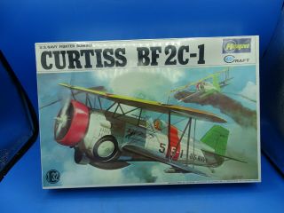 Vintage Hasegawa U S Fighter Bomber Curtiss Bf 2c - 1 Model Airplane Kit