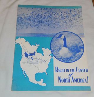 Vintage Minot Right In The Center Of North America North Dakota Book