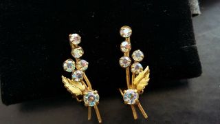 Vintage Jewellery Goldtone And Aurora Glass Clip On Earrings 1.  1 Inches