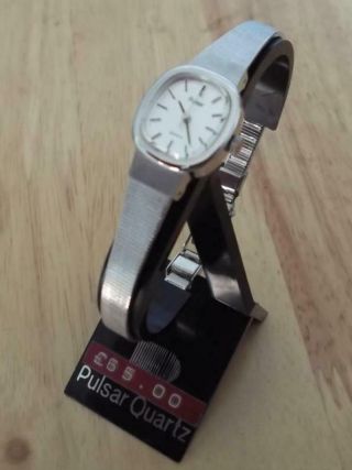 Vintage Pulsar Ladies Wrist Watch In Order,  Old Stock Y29