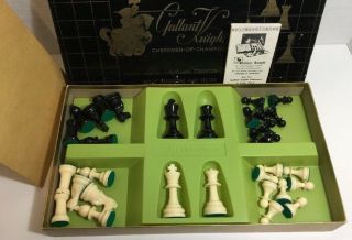 Vintage Gallant Knight Chess Set Complete Mid - Century Staunton Design Weighted 2