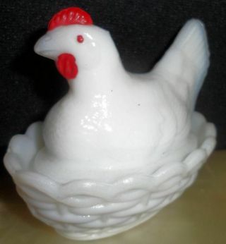 Vintage Milk Glass Nesting Hen Chicken Covered Dish Salt Dip Cellar Westmoreland 3