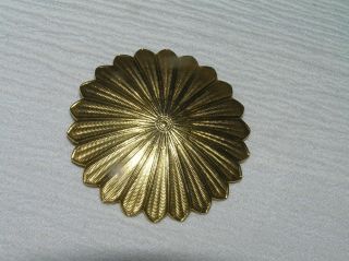 Vintage Classy Goldtone Spray Flower Scarf Clip – 1 And 5/8th’s Inches In Diame