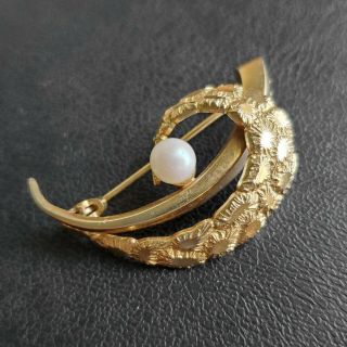 Signed Germany Vintage Brushed Gold Tone Leaf Feather Pearl Brooch Pin Bn3